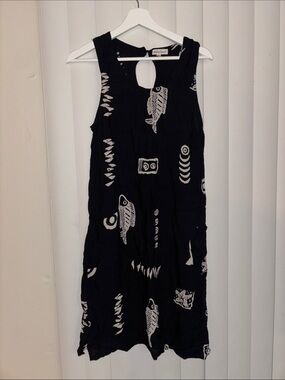 Black Sleeveless Fish Print Dress